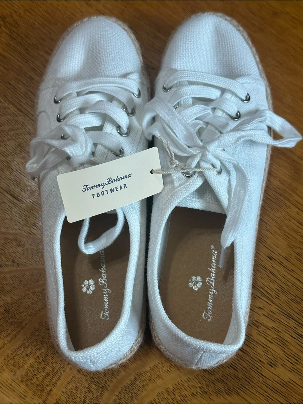 Tommy Bahama White Canvas Espadrille Lace-Up Sneaker Women’s 8.5 NWT